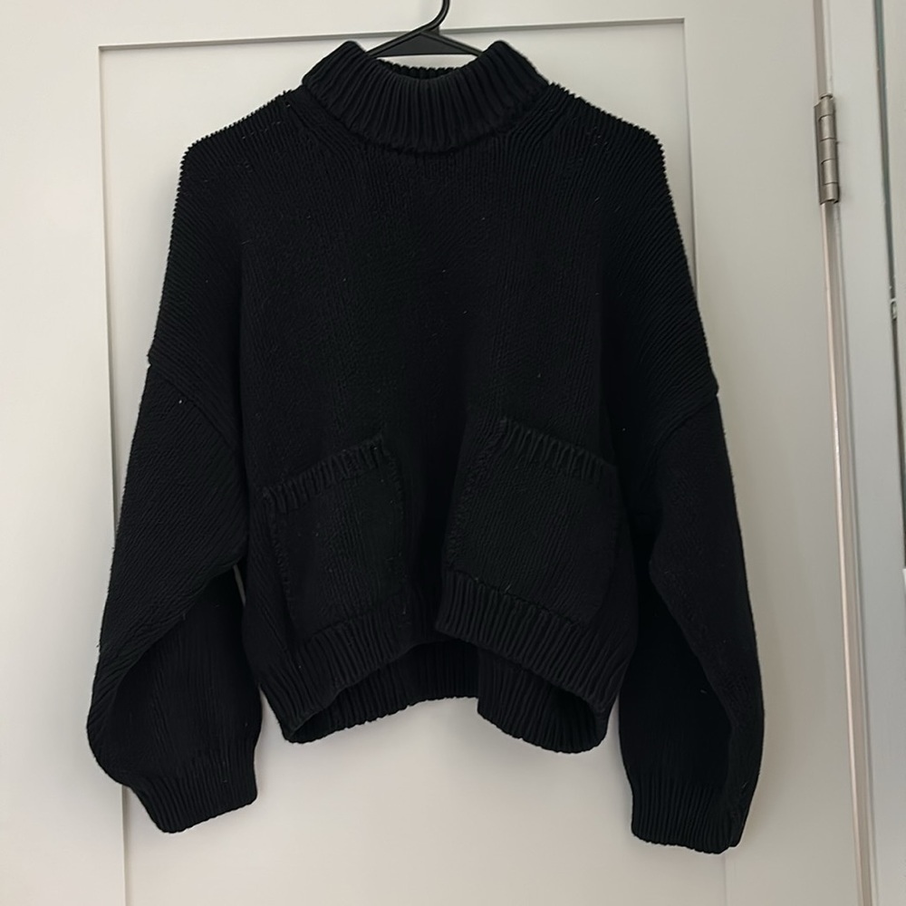 Babaa Knit- black cotton sweater- o/s